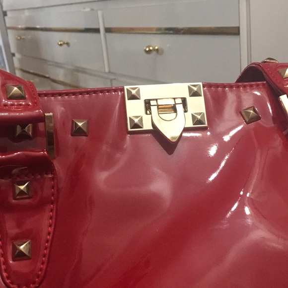 Nice Red Bag - Picture 6 of 6